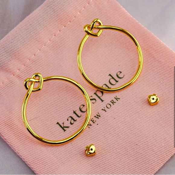 ✨Kate Spade Love Me Knot Gold Plated Hoop Earrings - Picture 1 of 5